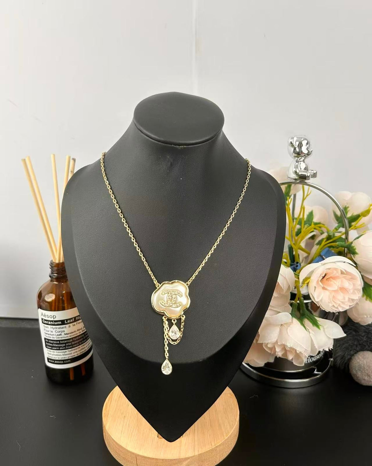 [OrnoraJewelry]Cloud Pearl Mother-of-Pearl Diamond Chain Pendant Necklace