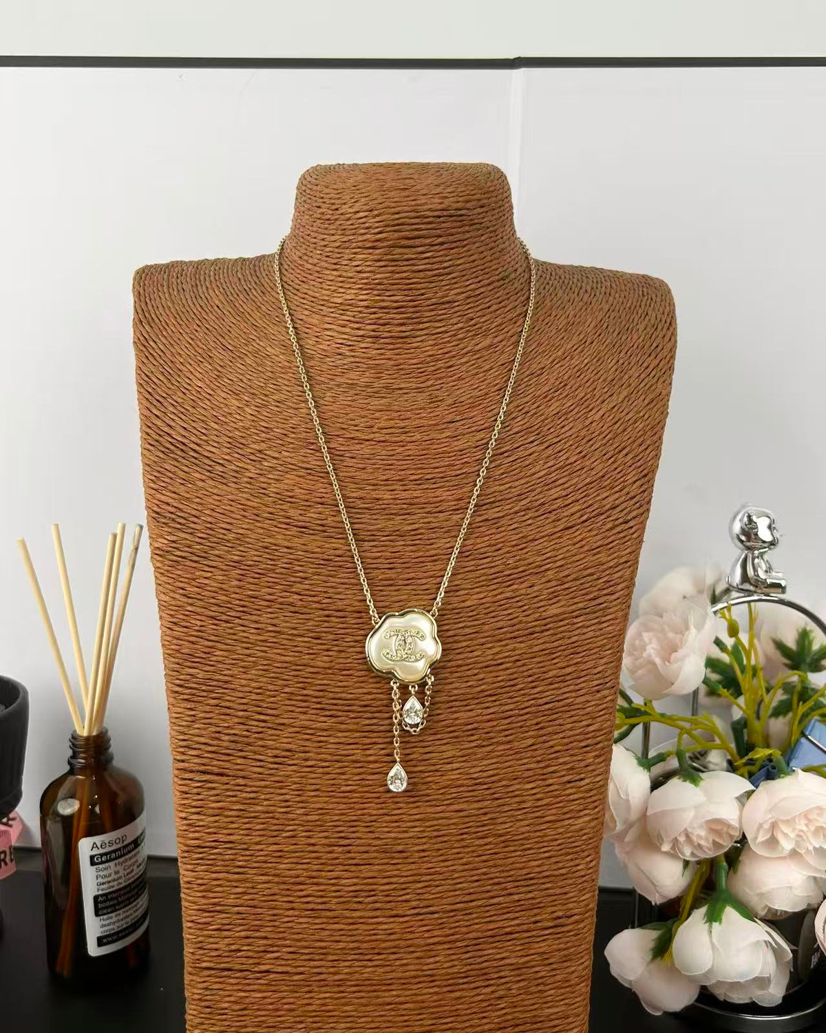 [OrnoraJewelry]Cloud Pearl Mother-of-Pearl Diamond Chain Pendant Necklace