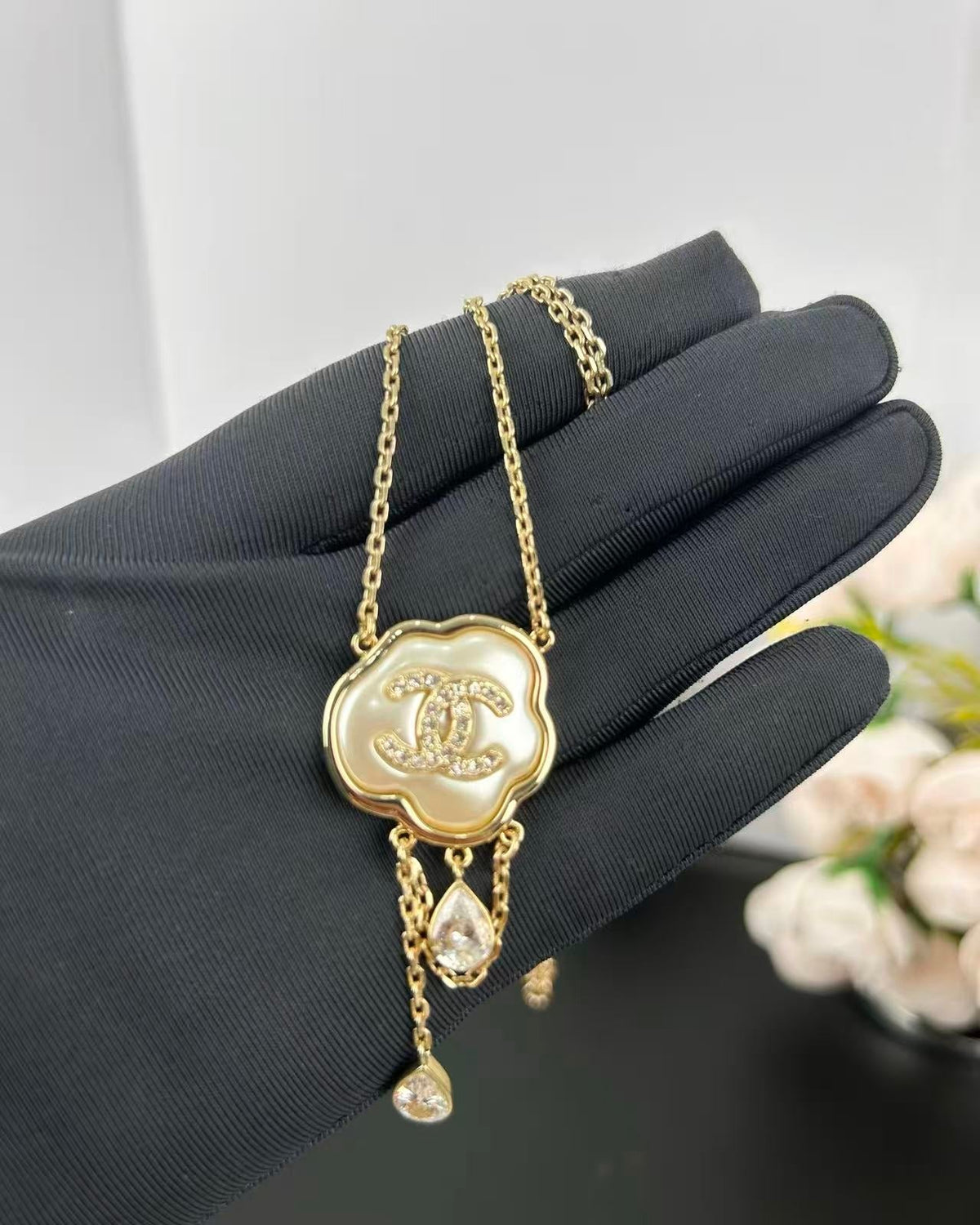 [OrnoraJewelry]Cloud Pearl Mother-of-Pearl Diamond Chain Pendant Necklace