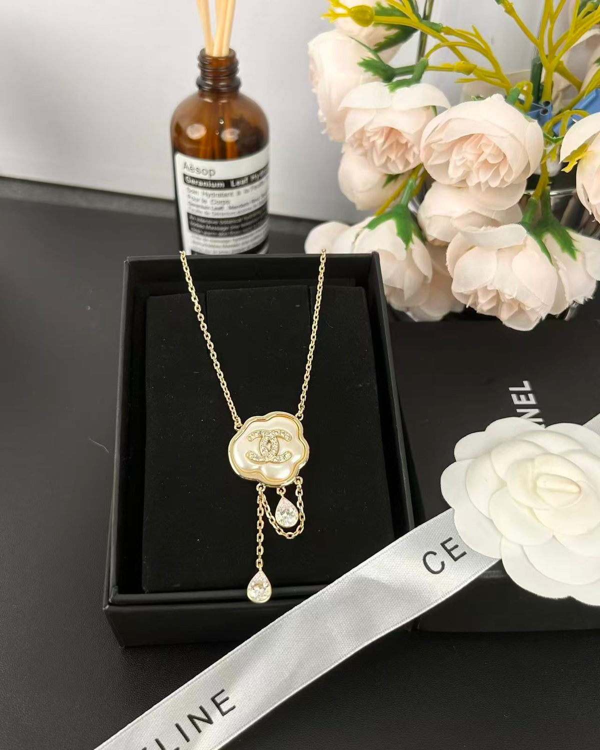 [OrnoraJewelry]Cloud Pearl Mother-of-Pearl Diamond Chain Pendant Necklace