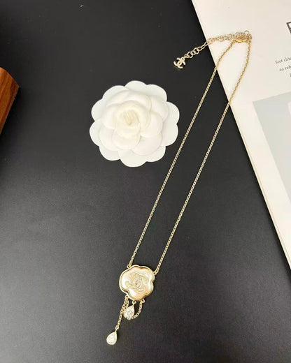 [OrnoraJewelry]Cloud Pearl Mother-of-Pearl Diamond Chain Pendant Necklace