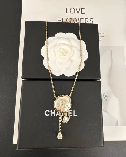 [OrnoraJewelry]Cloud Pearl Mother-of-Pearl Diamond Chain Pendant Necklace