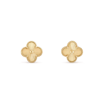 [OrnoraJewelry]CLOVER MINI 9.5MM LASER EARRINGS