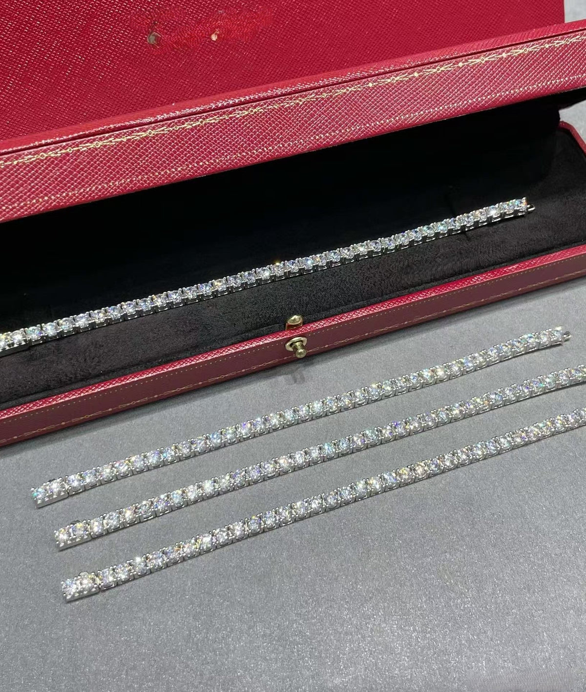 [OrnoraJewelry]TENNIS BRACELET WITH FULL DIAMOND SETTING