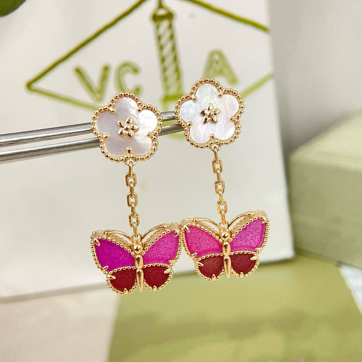 [Ornora Jewelry]ROSE QUARTZ TWO‑FLOWER BUTTERFLY DROP EARRINGS