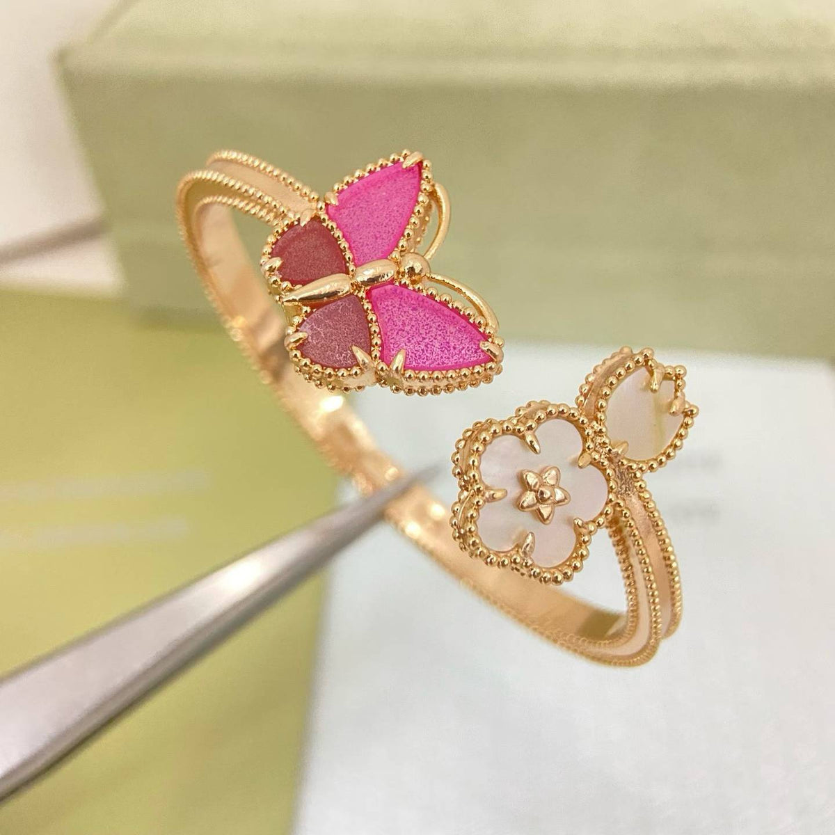 [Ornora Jewelry]ROSE QUARTZ THREE‑IN‑ONE BUTTERFLY BRACELET