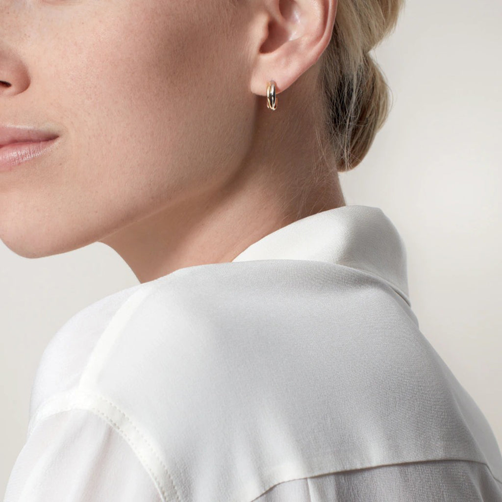 [OrnoraJewelry]TRINITY ON DIAMOND MINI EARRINGS