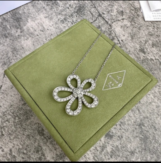 [OrnoraJewelry]Flowerlace Diamond Pavé NECKLACE