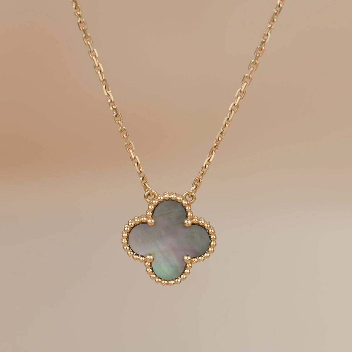 [OrnoraJewelry]CLOVER 15MM  GRAY MOTHER OF PEARL NECKLACE