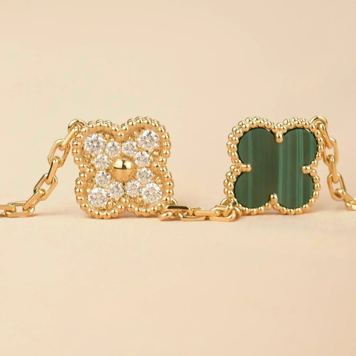 [OrnoraJewelry] CLOVER 5 MOTIF MALACHITE BRACELET COLLECTION
