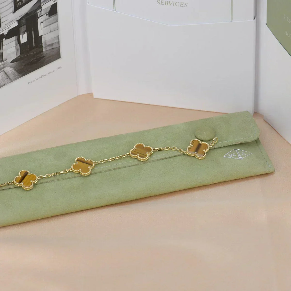 [OrnoraJewelry] CLOVER 5 MOTIFS TIGER EYE BRACELET COLLECTION