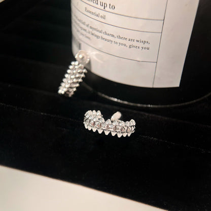 [OrnoraJewelry]CLASH SMALL HOOP EARRINGS