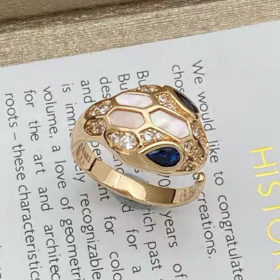 [OrnoraJewelry]BRAND NEW ASSORTED SNAKE HEAD MOTHER OF PEARL RINGS