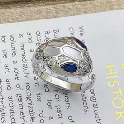 [OrnoraJewelry]BRAND NEW ASSORTED SNAKE HEAD MOTHER OF PEARL RINGS