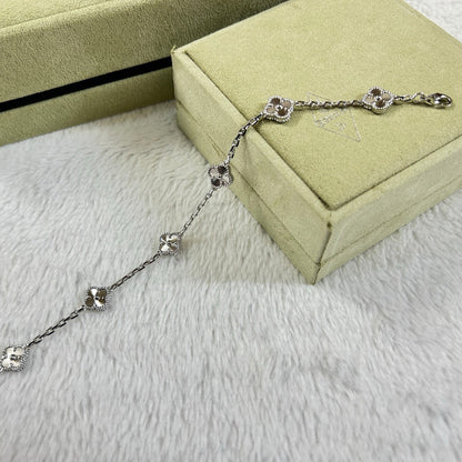 [OrnoraJewelry]CLOVER 6 MOTIF DIAMOND BRACELET