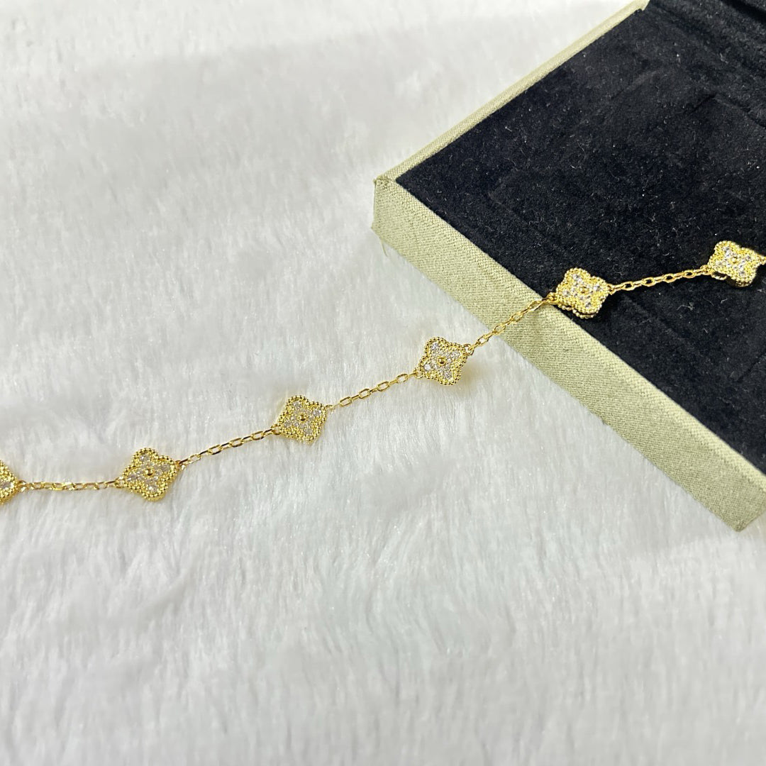 [OrnoraJewelry]CLOVER 6 MOTIF DIAMOND BRACELET