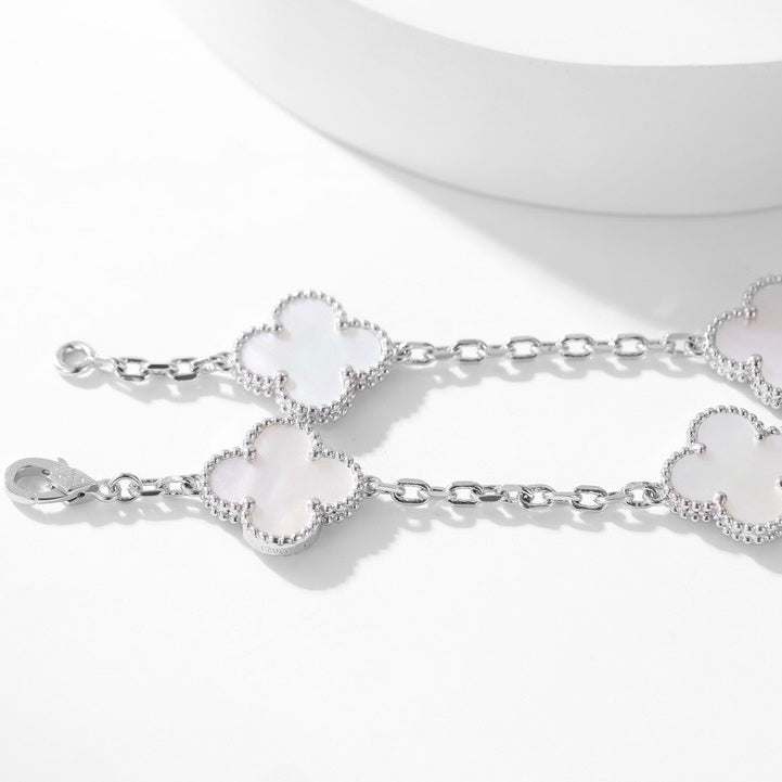 [OrnoraJewelry]CLOVER 10 MOTIFS WHITE MOTHER OF PEARL NECKLACE