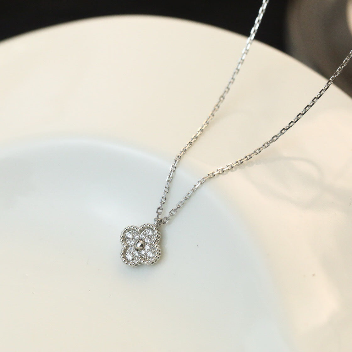 [OrnoraJewelry]CLOVER MINI 9.5MM PENDANT DIAMOND NECKLACE