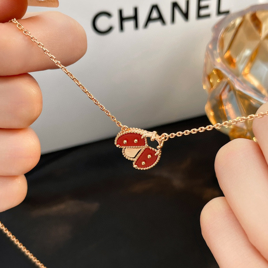 [OrnoraJewelry]LUCKY  CARNELIANS LADYBUG NECKLACE