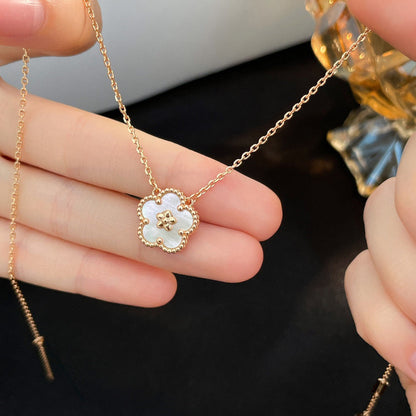 [OrnoraJewelry]LUCKY  WHITE MOP  PLUM BLOSSOM NECKLACE