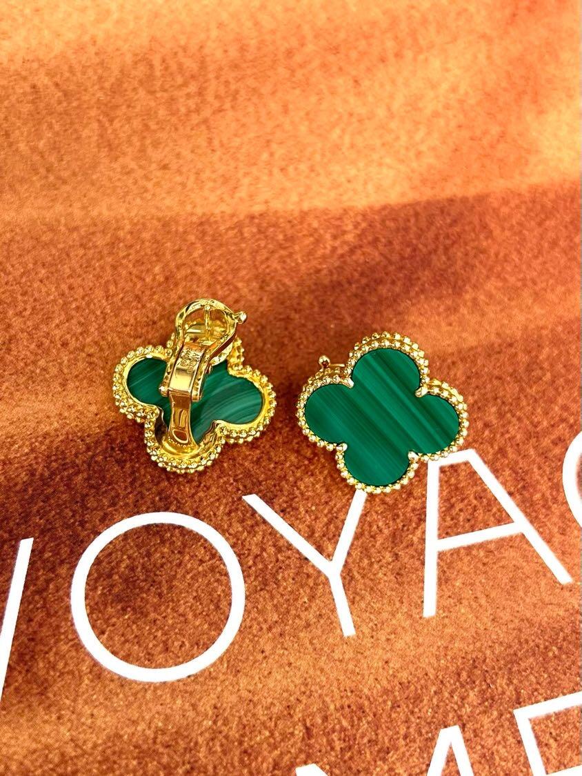 [OrnoraJewelry] CLOVER LARGE (20mm) 1 MOTIFS GREENER MOP STUD EARRINGS