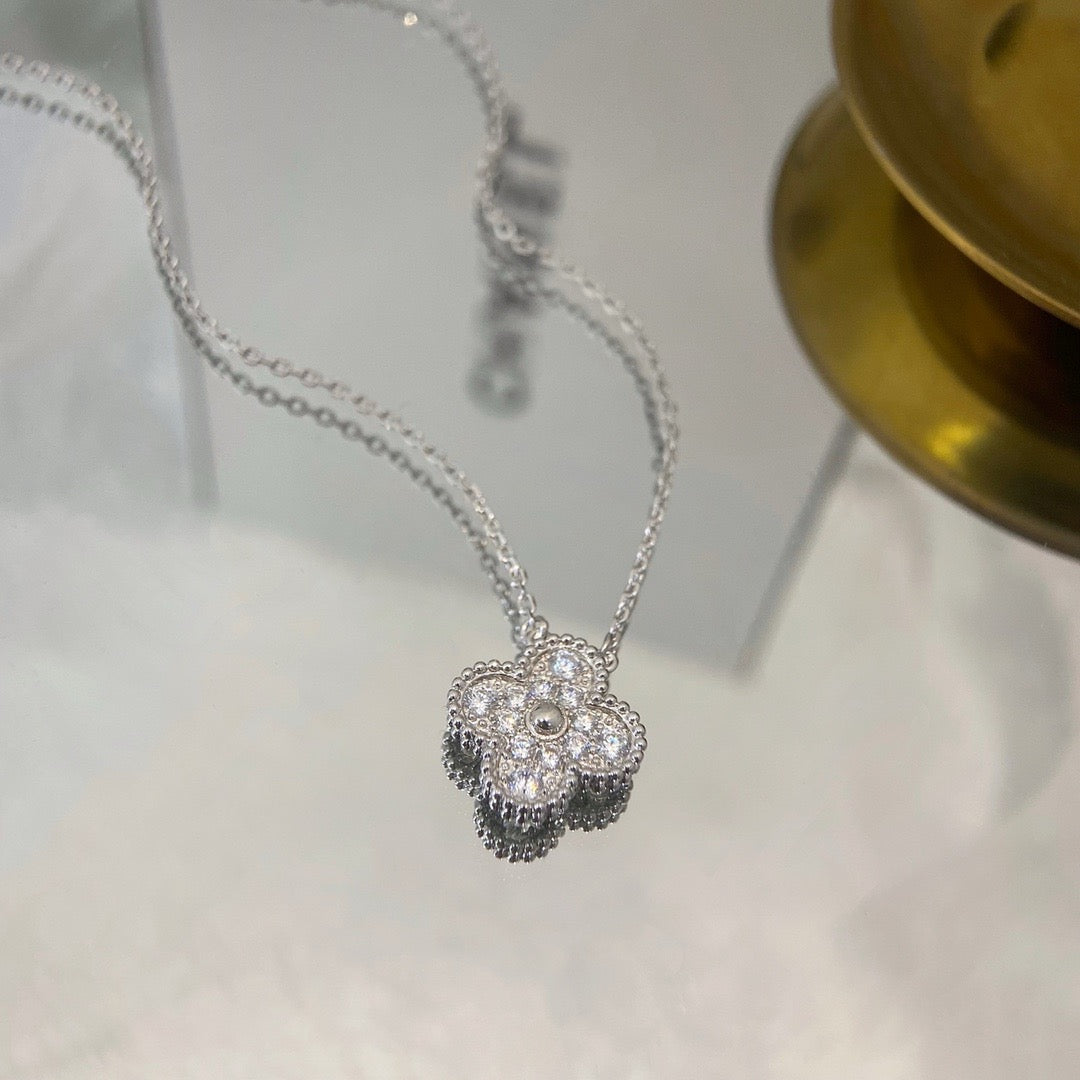 [OrnoraJewelry]CLOVER 15MM DIAMOND SINGLE FLOWER NECKLACE