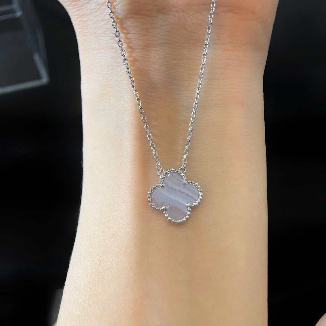 [OrnoraJewelry]CLOVER 15MM BLUE CHALCEDONY NECKLACE SILVER