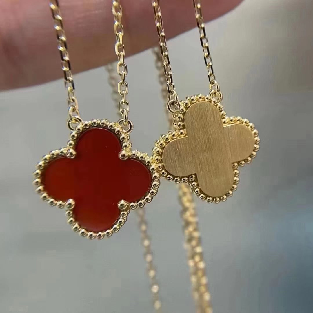 [OrnoraJewelry]CLOVER 15MM CARNELIAN SINGLE FLOWER NECKLACE
