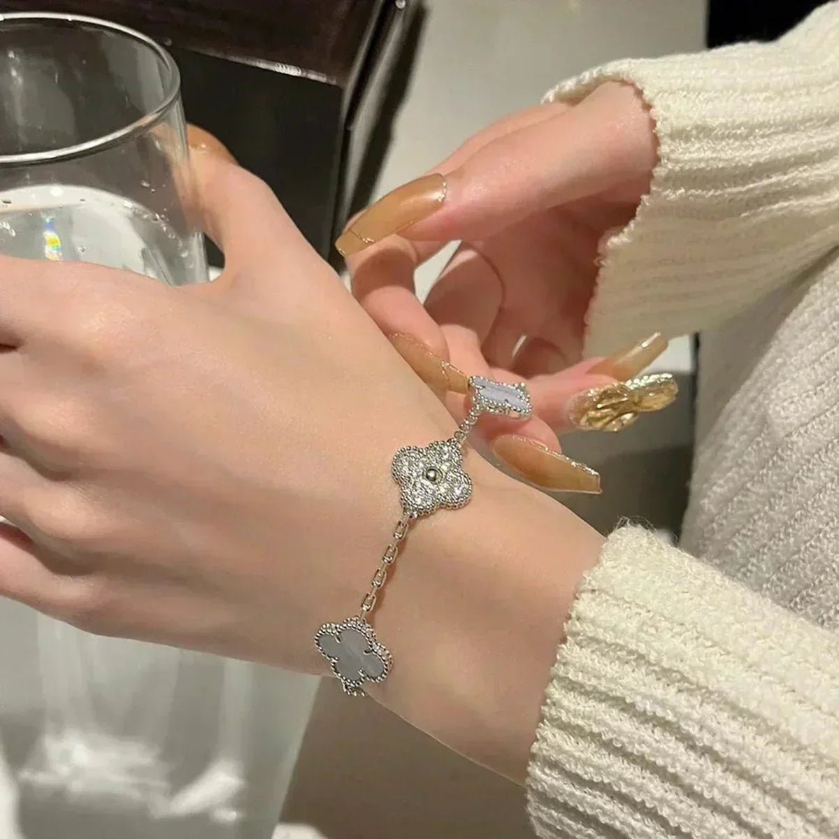 [OrnoraJewelry] CLOVER 5 MOTIF PURPLE CHALCEDONY BRACELET COLLECTION