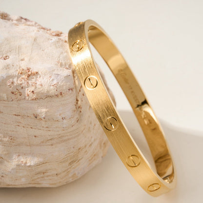 [OrnoraJewelry]LOVE BRACELET 6.1MM BRUSHED