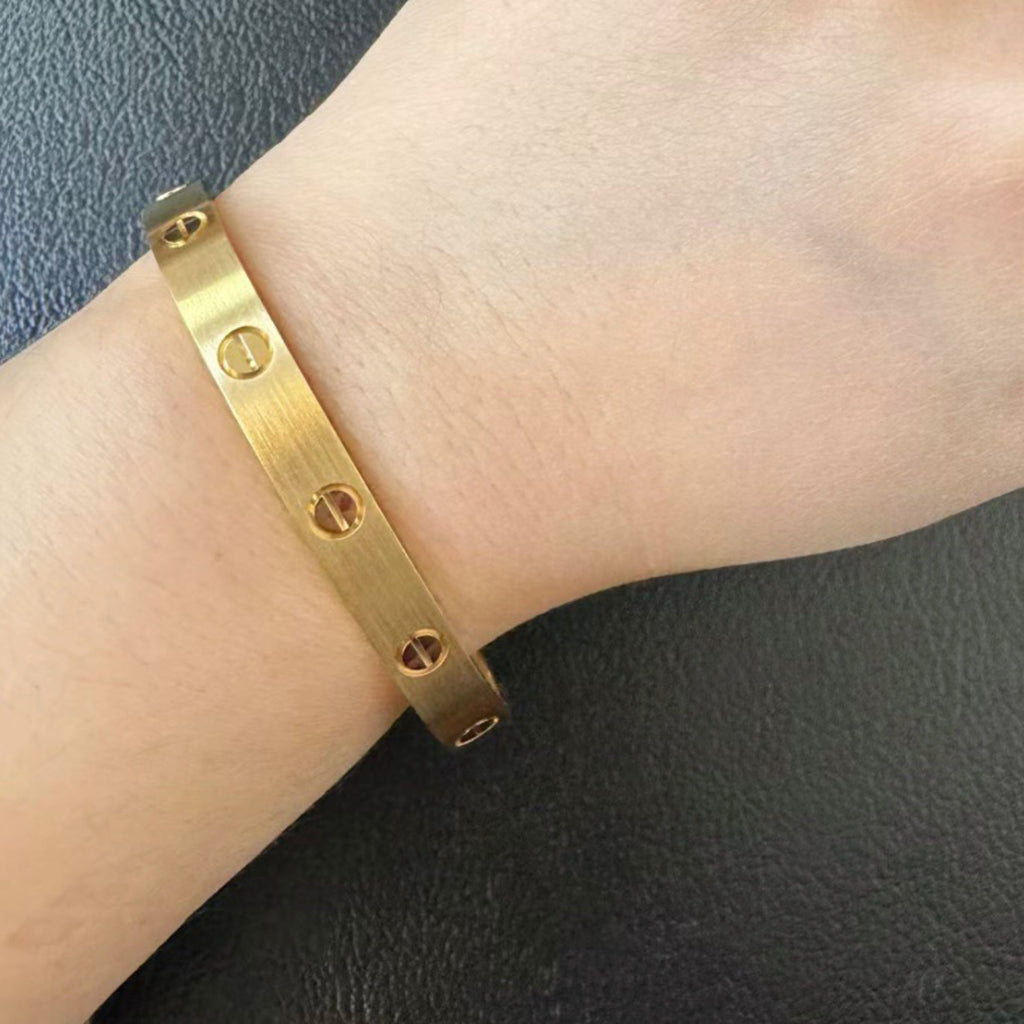[OrnoraJewelry]LOVE BRACELET 6.1MM BRUSHED