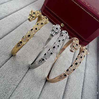 [OrnoraJewelry]PANTHERE DOUBLE HEADED HALF DIAMOND OPEN BRACELET