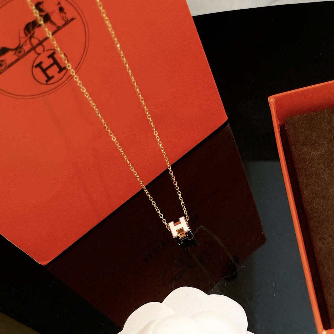 [OrnoraJewelry]H WHITE SQUARE GOLD NECKLACE