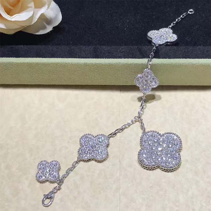 [OrnoraJewelry]CLOVER 6 MOTIFS SILVER DIAMOND BRACELET