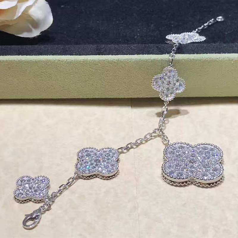 [OrnoraJewelry]CLOVER 6 MOTIFS SILVER DIAMOND BRACELET