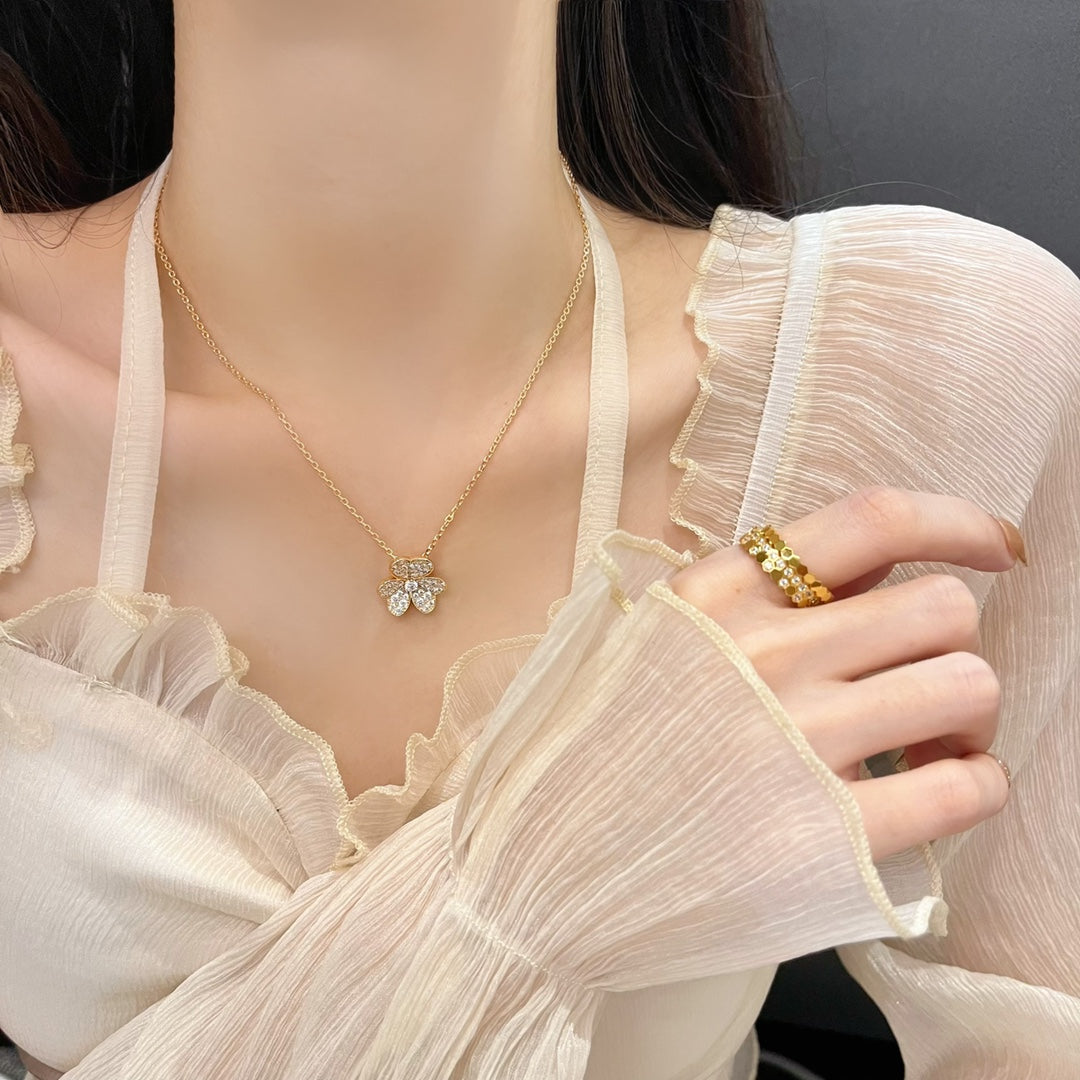 [OrnoraJewelry]FLOWER DIAMOND NECKLACE