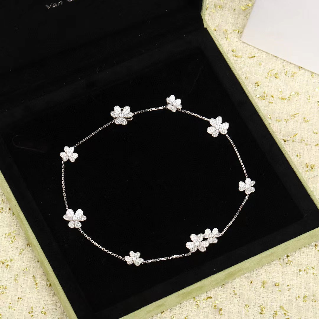 [OrnoraJewelry]FRIVOLE SILVER 9 FLOWERS NECKLACE