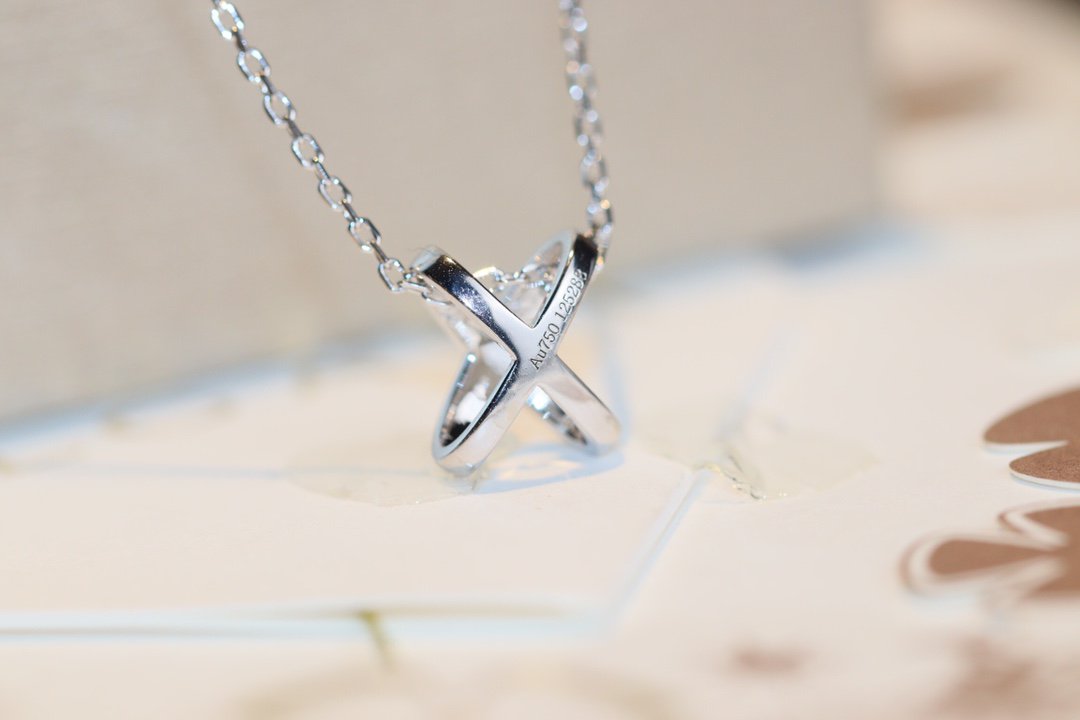 [OrnoraJewelry]JEUX DE DIAMOND NECKLACE
