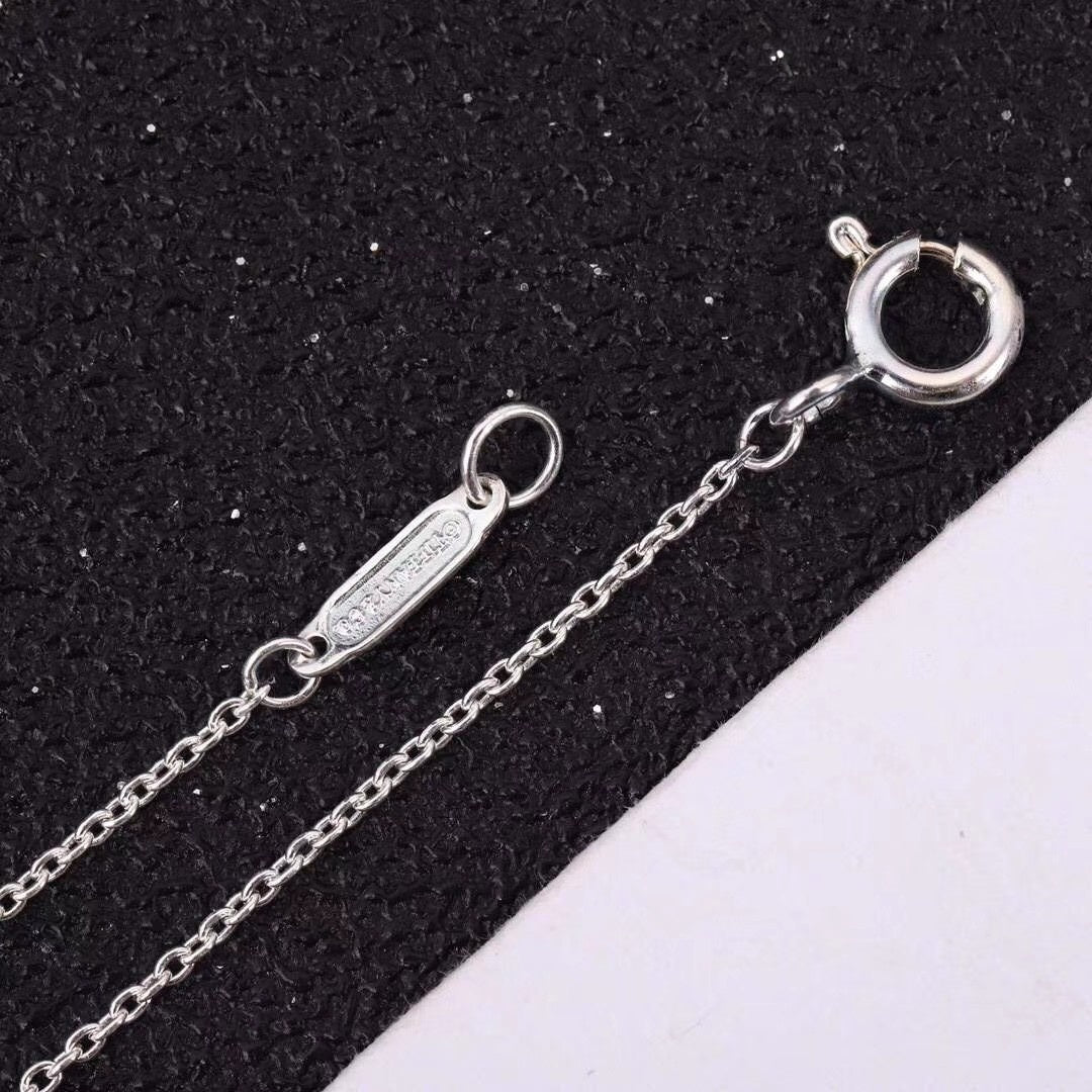 [Ornora Jewelry]MOISSANITE STONE CROSS PENDANT NECKLACE SIMULATED DIAMOND CROSS CHOKER