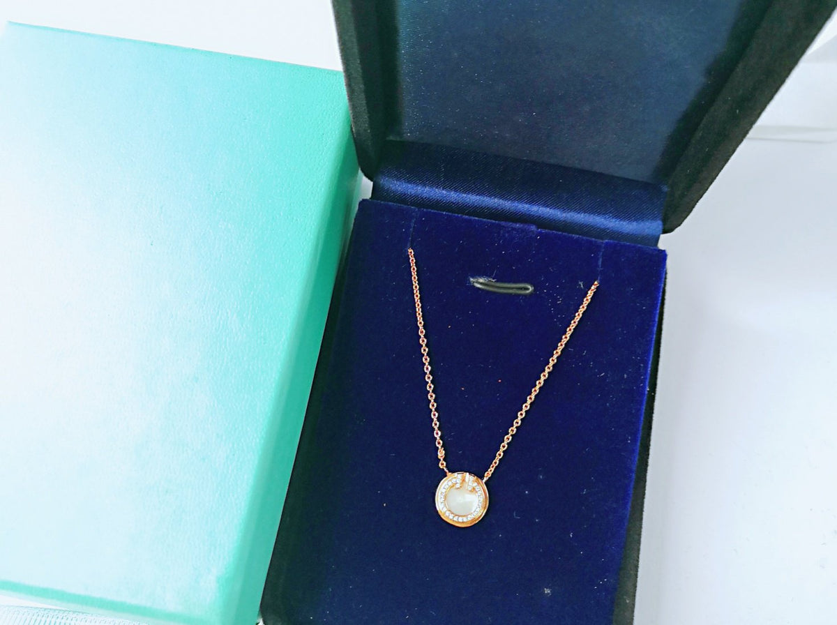 [Ornora Jewelry]DIAMOND AND MOTHER PEARL CIRCLE NECKLACE PENDANT