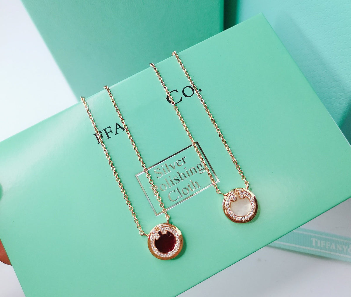 [Ornora Jewelry]DIAMOND AND MOTHER PEARL CIRCLE NECKLACE PENDANT