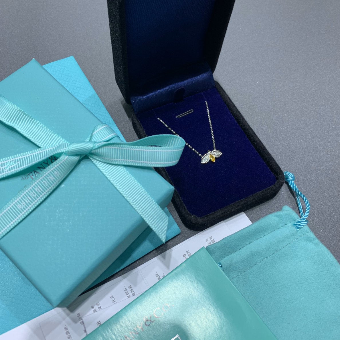 [Ornora Jewelry]PAPER FLOWERS YELLOW DIAMOND FIREFLY PENDANT