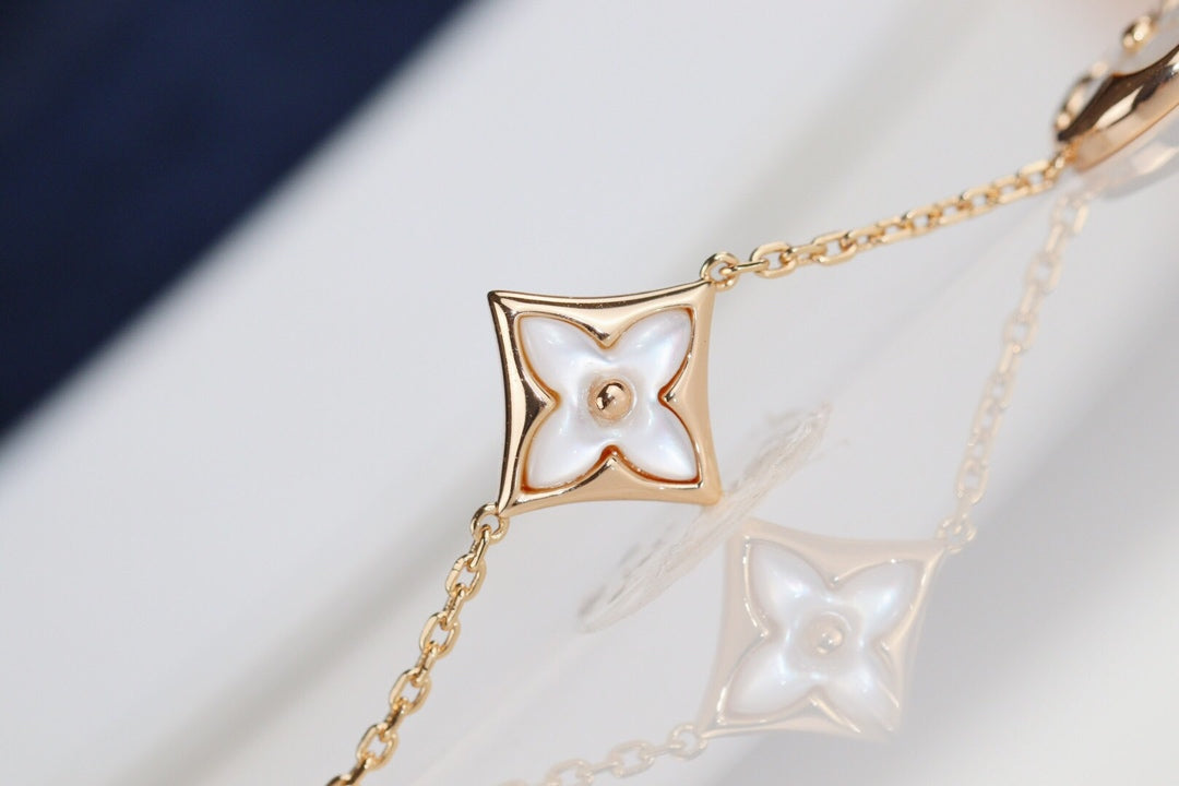 [OrnoraJewelry]LEAF CLOVER BRACELET