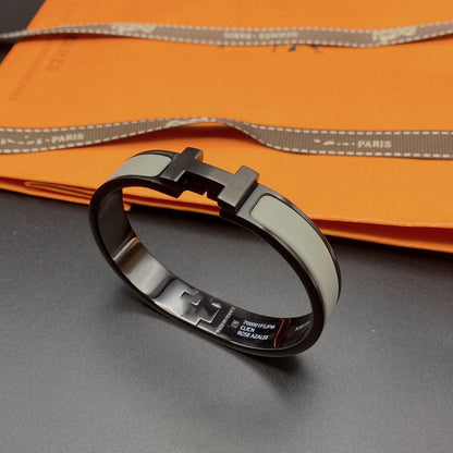 [OrnoraJewelry]CLIC HM SO BLACK GREY BRACELET