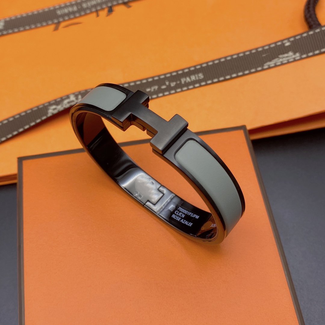 [OrnoraJewelry]CLIC HM SO BLACK GREY BRACELET