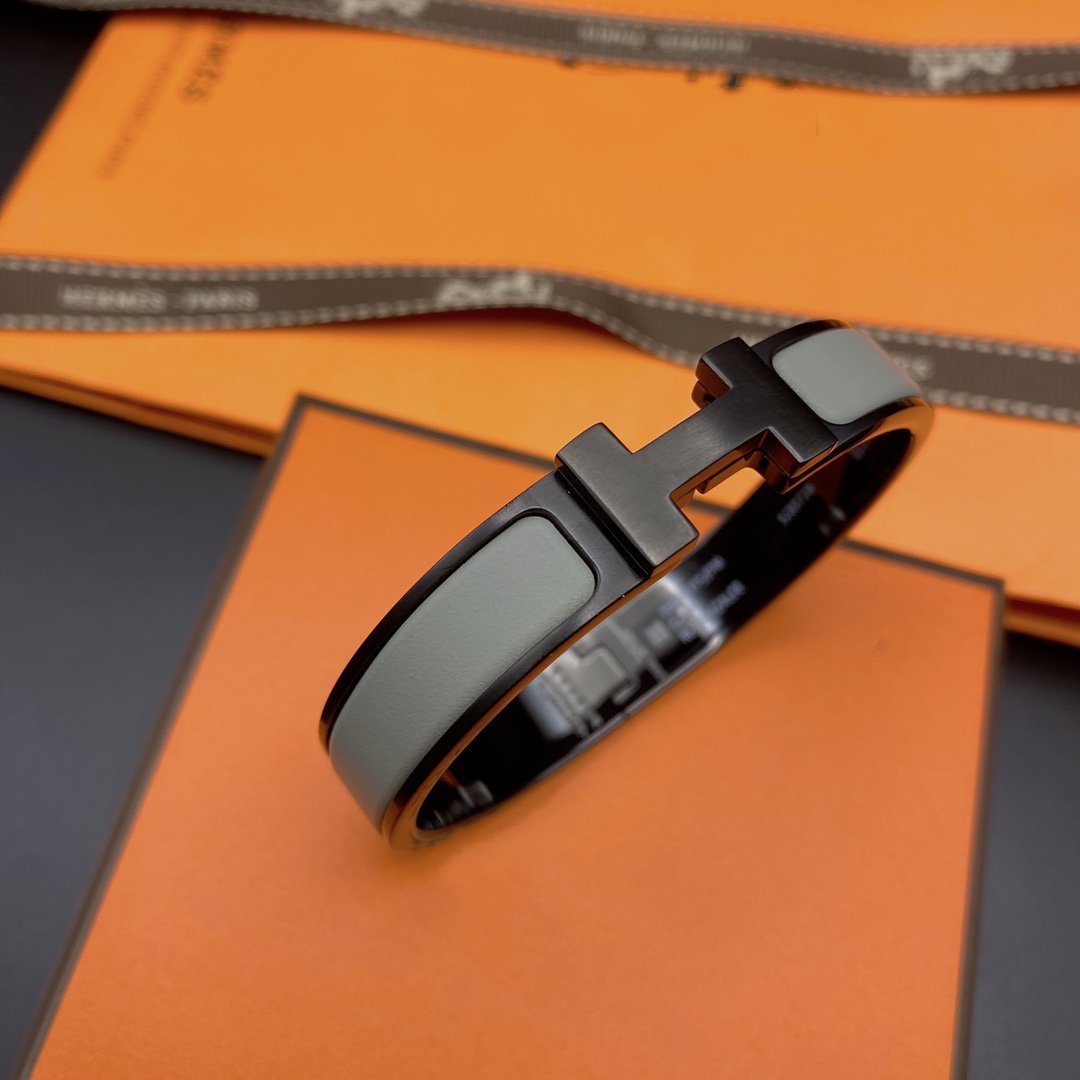 [OrnoraJewelry]CLIC HM SO BLACK GREY BRACELET