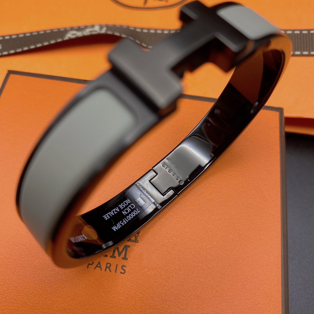 [OrnoraJewelry]CLIC HM SO BLACK GREY BRACELET