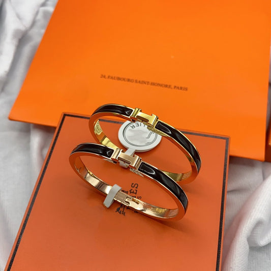 [OrnoraJewelry]CLASSIC HM CLIC BLACK 8MM ENAMEL BRACELET