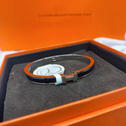 [OrnoraJewelry]CLASSIC HM CLIC BLACK 8MM ENAMEL BRACELET