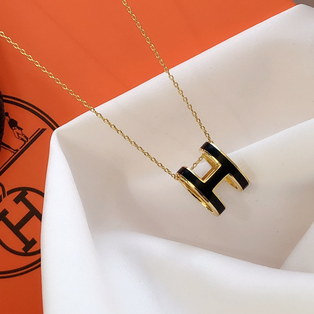 [OrnoraJewelry]HM CLIC BLACK ENAMEL GOLD NECKLACE